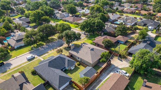 13407 Hedgeapple Drive, Dallas, TX 75243