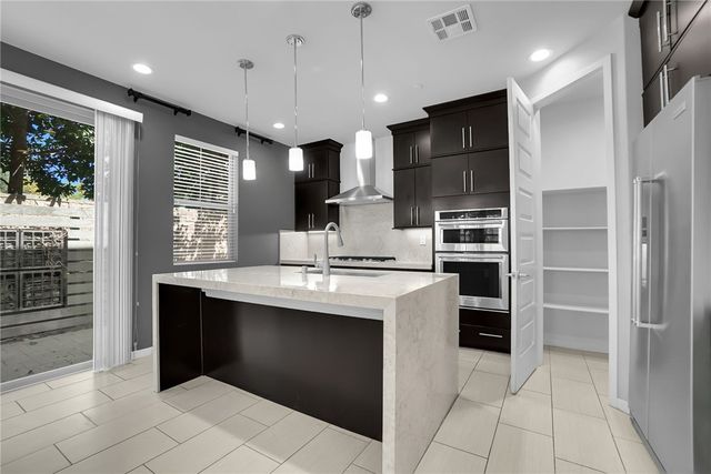 3820 Summer Holly Way, Yorba Linda, CA 92886