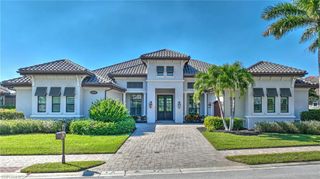 6604 Costa CIR, Naples, FL 34113
