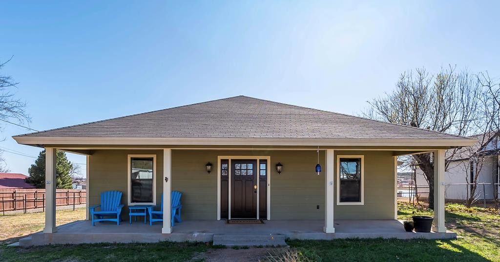 Image 1 of property listing at 2029 American Legion Road, San Angelo, TX 76904