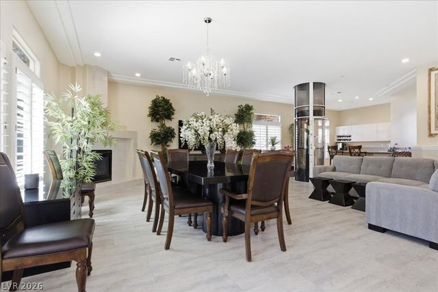 23 Sawgrass Court, Las Vegas, NV 89113