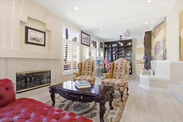 23 Sawgrass Court, Las Vegas, NV 89113