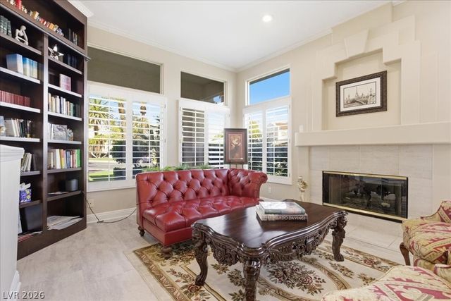 23 Sawgrass Court, Las Vegas, NV 89113