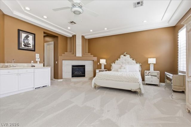 23 Sawgrass Court, Las Vegas, NV 89113