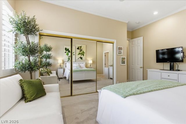 23 Sawgrass Court, Las Vegas, NV 89113