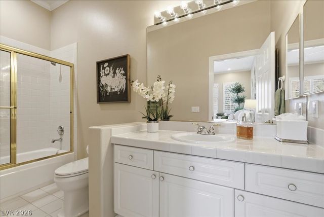 23 Sawgrass Court, Las Vegas, NV 89113