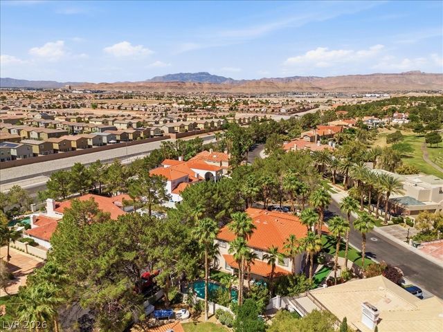 23 Sawgrass Court, Las Vegas, NV 89113