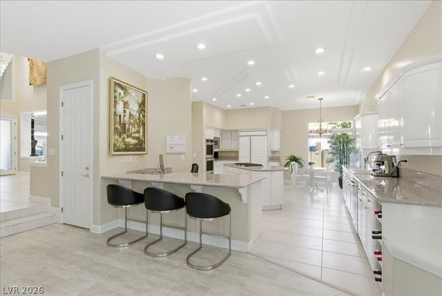 23 Sawgrass Court, Las Vegas, NV 89113