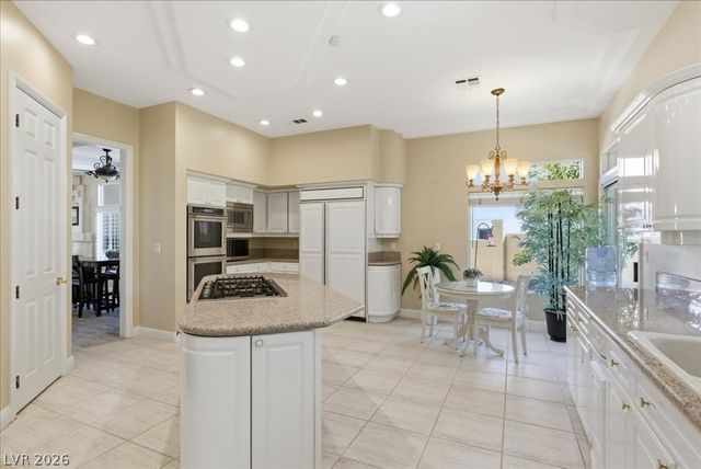23 Sawgrass Court, Las Vegas, NV 89113