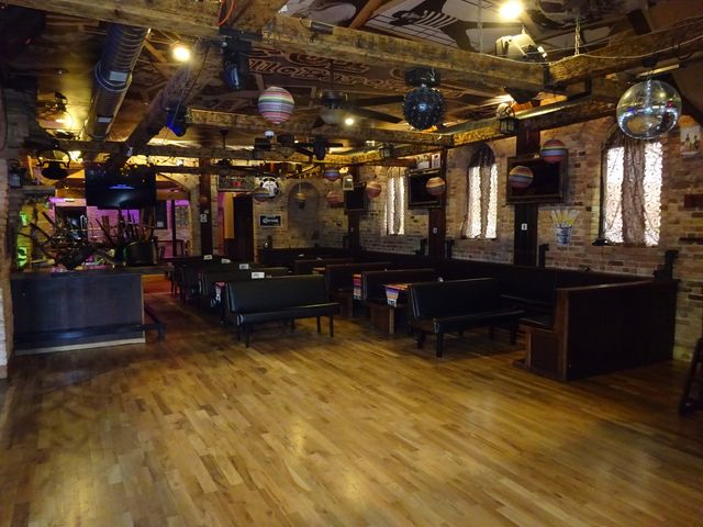 3246 N Central Avenue, Chicago, IL 60634