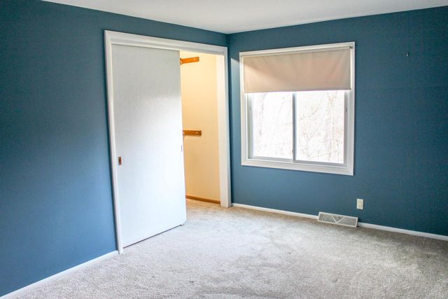 W3490 Oakwood DRIVE, Lake Geneva, WI 53147