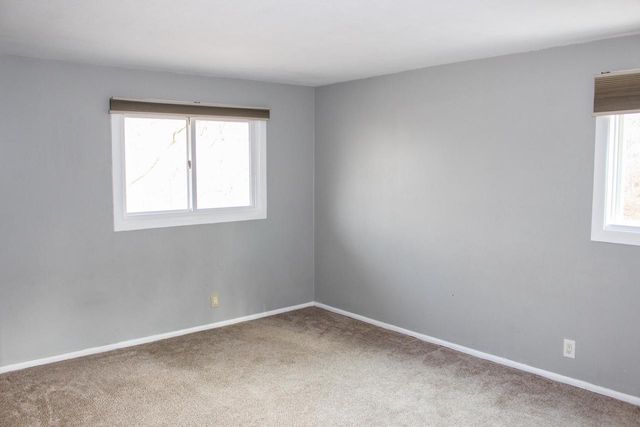 W3490 Oakwood DRIVE, Lake Geneva, WI 53147