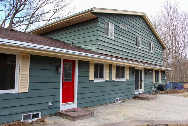 W3490 Oakwood DRIVE, Lake Geneva, WI 53147