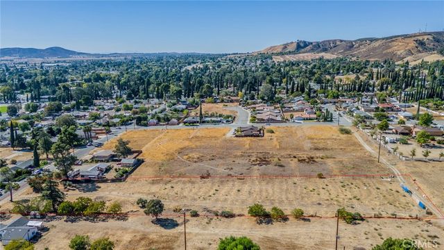 0 Hoffer, Banning, CA 92220