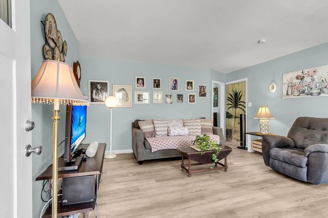 1219 Pauline Avenue, Charleston, SC 29412