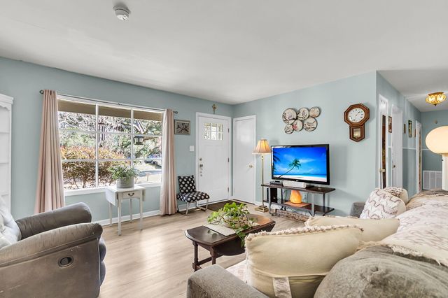 1219 Pauline Avenue, Charleston, SC 29412