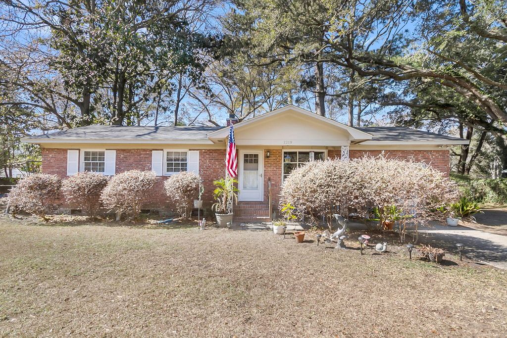 1219 Pauline Avenue, Charleston, SC 29412