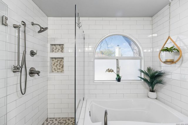 3529 Meridian, Schertz, TX 78154