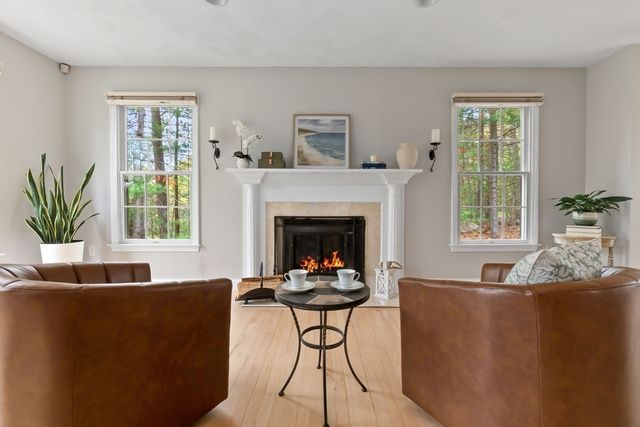 111 Flint Farm Rd, Middleton, MA 01949