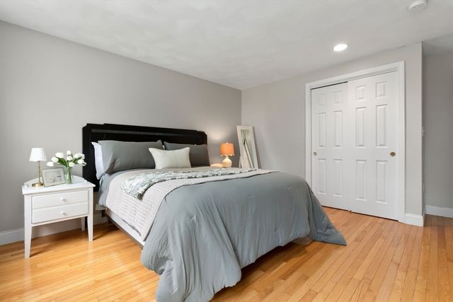 111 Flint Farm Rd, Middleton, MA 01949