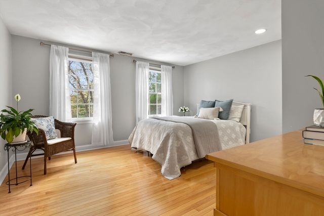 111 Flint Farm Rd, Middleton, MA 01949
