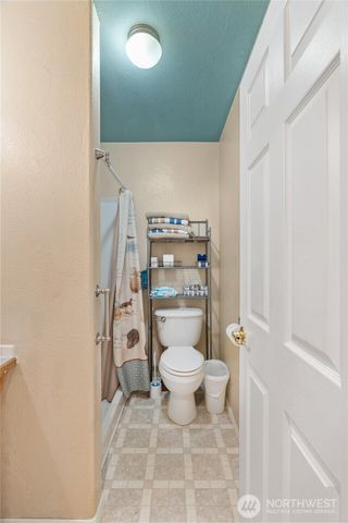 804 Scoter Court SE, Ocean Shores, WA 98569