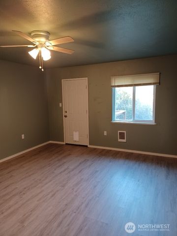 804 Scoter Court SE, Ocean Shores, WA 98569