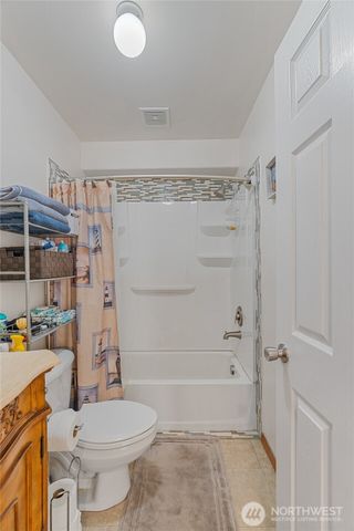 804 Scoter Court SE, Ocean Shores, WA 98569