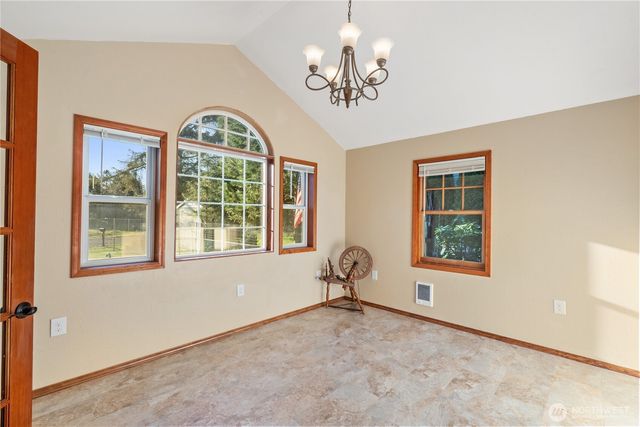 804 Scoter Court SE, Ocean Shores, WA 98569