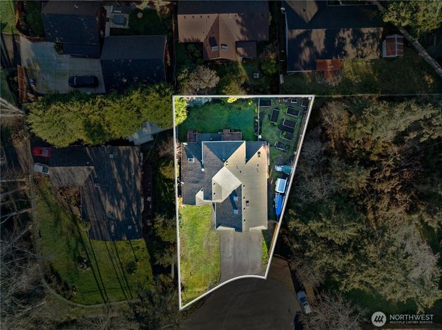 804 Scoter Court SE, Ocean Shores, WA 98569