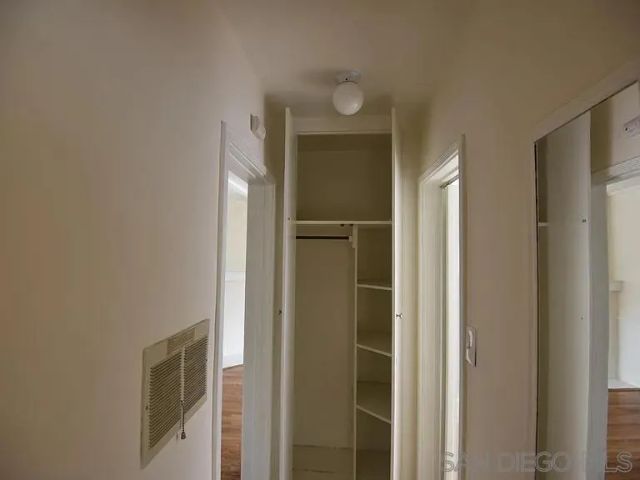 3809 W Chandler Blvd, Burbank, CA 91505