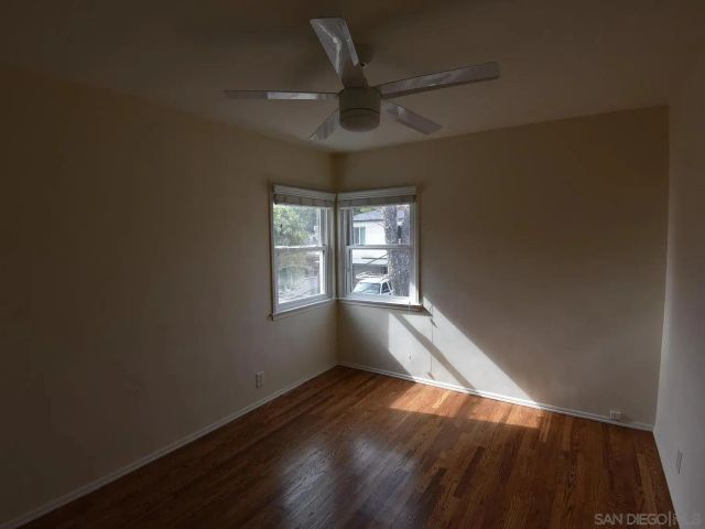3809 W Chandler Blvd, Burbank, CA 91505