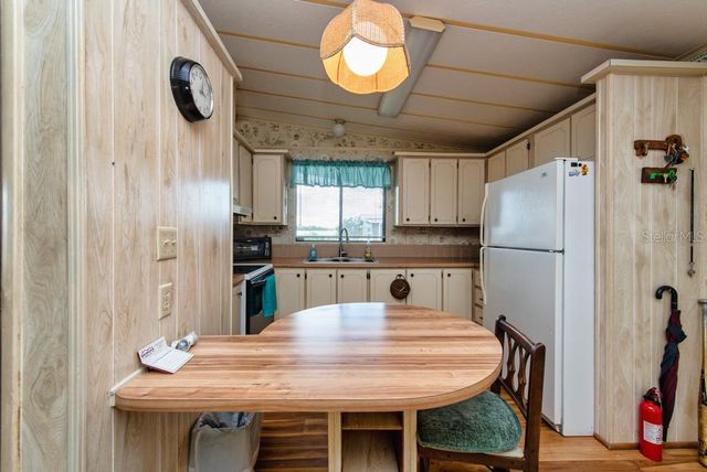 7152 EL TORRO STREET, Zephyrhills, FL 33541