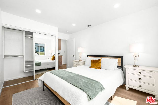5124 Hillcrest Drive, Los Angeles, CA 90043