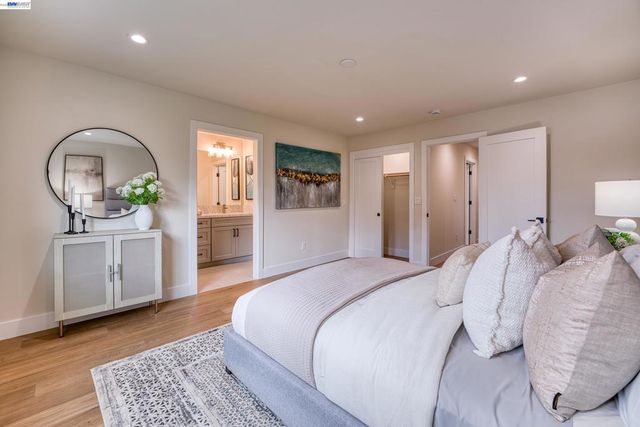 2171 Dorsch Rd, Walnut Creek, CA 94598