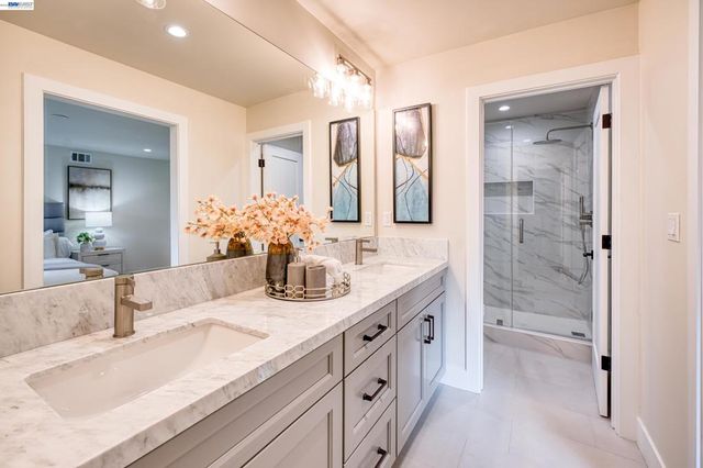 2171 Dorsch Rd, Walnut Creek, CA 94598