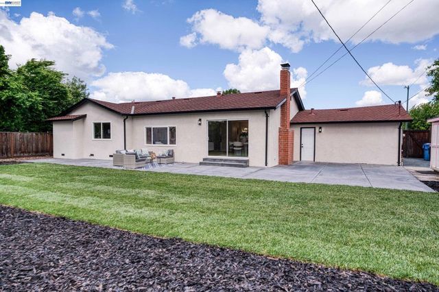 2171 Dorsch Rd, Walnut Creek, CA 94598