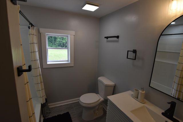4649 N U.S. Highway 52, Saint Stephen, SC 29479