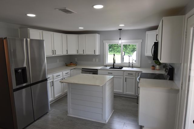 4649 N U.S. Highway 52, Saint Stephen, SC 29479