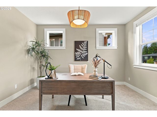 5122 HERON Dr, West Linn, OR 97068