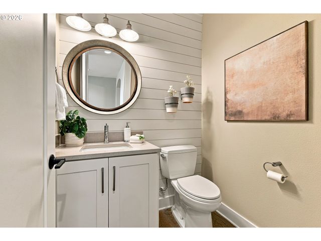 5122 HERON Dr, West Linn, OR 97068