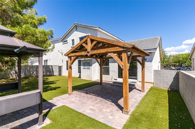 7943 Meandering Path Avenue, Las Vegas, NV 89131