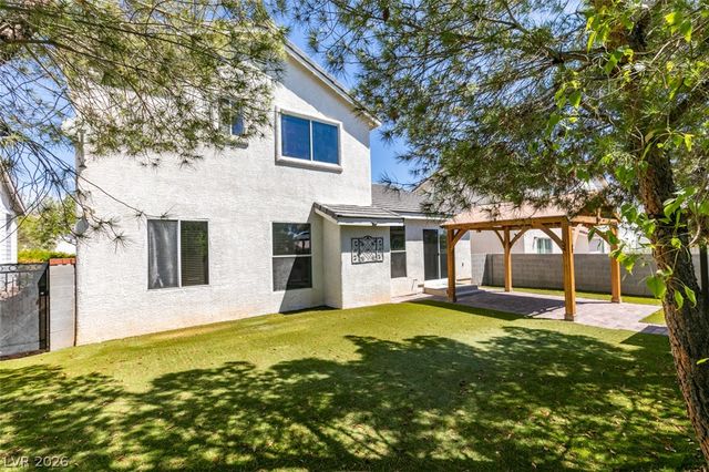 7943 Meandering Path Avenue, Las Vegas, NV 89131