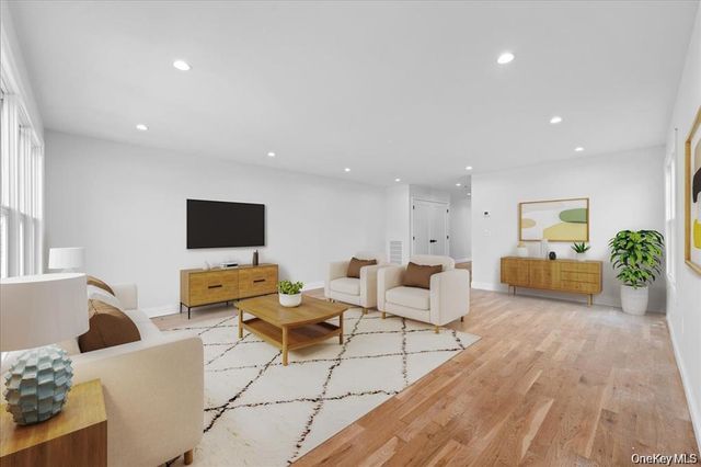 99 Thurton Place 2, Yonkers, NY 10704