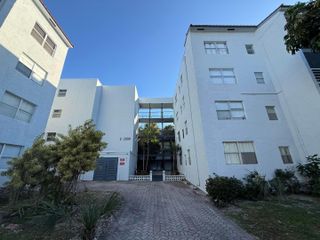 2800 Somerset Drive 304j, Lauderdale Lakes, FL 33311