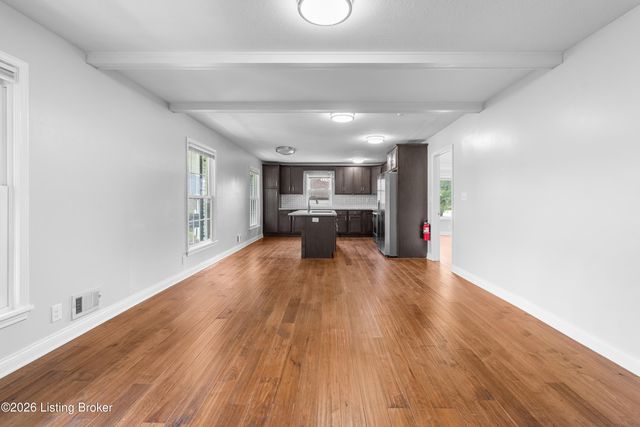 6415 Glenwood Rd, Louisville, KY 40222