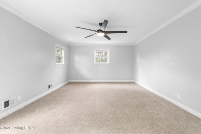 6415 Glenwood Rd, Louisville, KY 40222