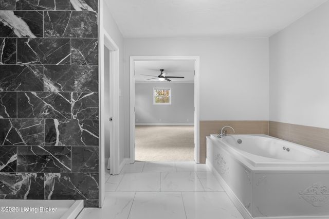 6415 Glenwood Rd, Louisville, KY 40222