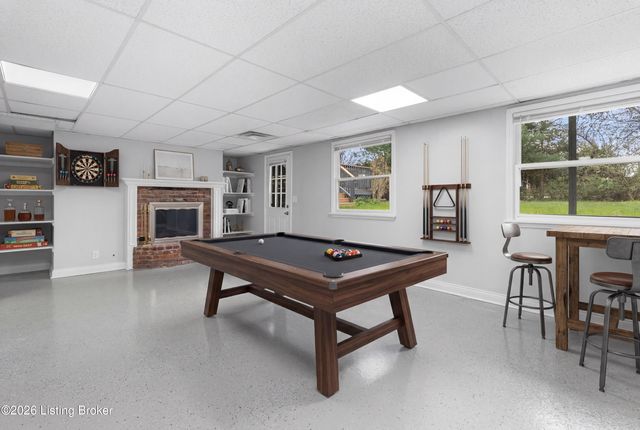 6415 Glenwood Rd, Louisville, KY 40222