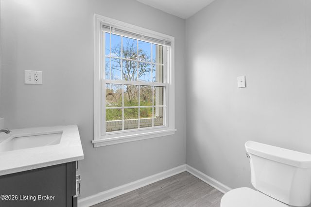 6415 Glenwood Rd, Louisville, KY 40222